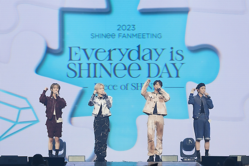 「今年はSHINeeの年」SHINee、デビュー15周年ファンミで新曲初公開＆単独コンをサプライズ予告