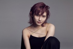 元AKB48・岡田奈々、全曲本人作詞のソロデビューALを誕生日にリリース決定