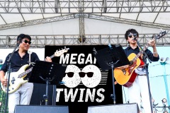 高橋 優と亀田誠治からなるユニット「メガネツインズ」初の全国ツアー開催決定